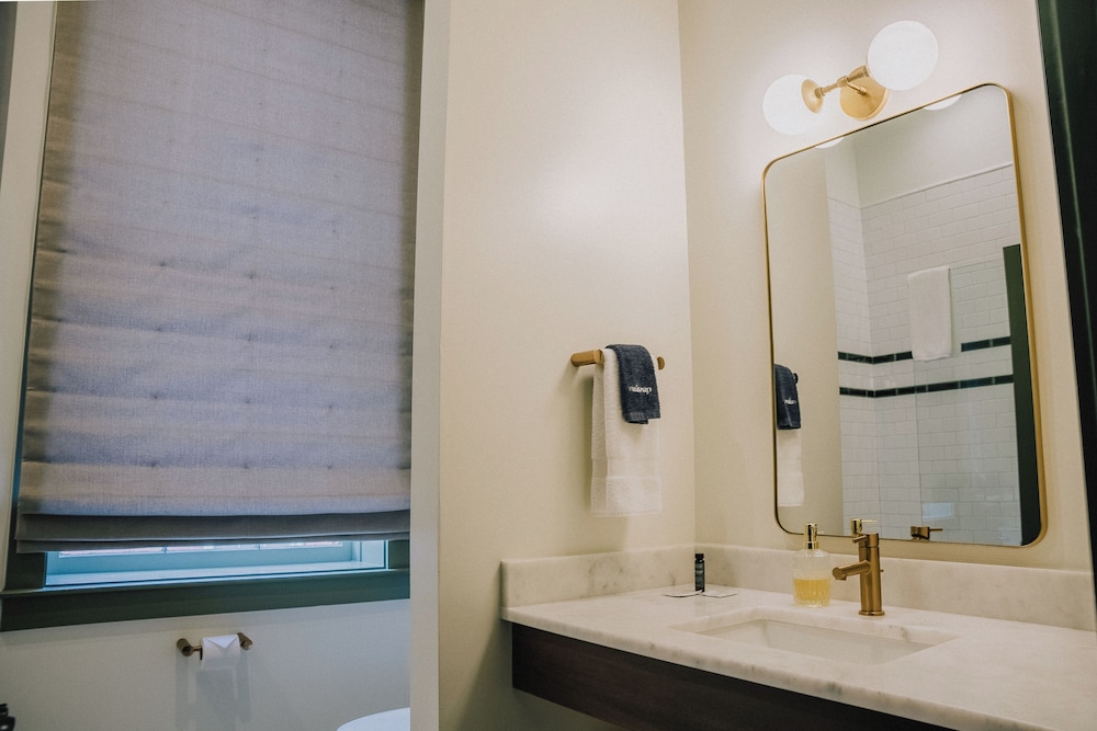 The Woodward Hotel - photo 46