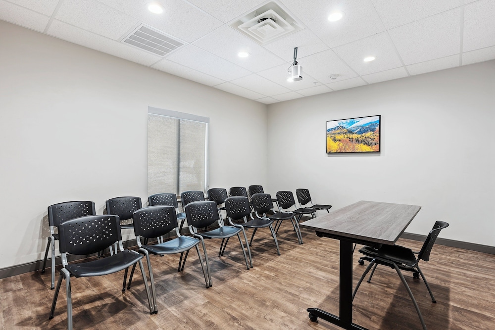 Candlewood Suites Layton Salt Lake City by IHG - photo 40