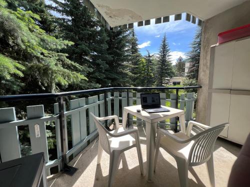 Le Chardon Bleu in Unknown City, France