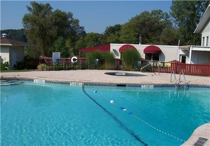 Byrncliff Resort & Conference Center - photo 9