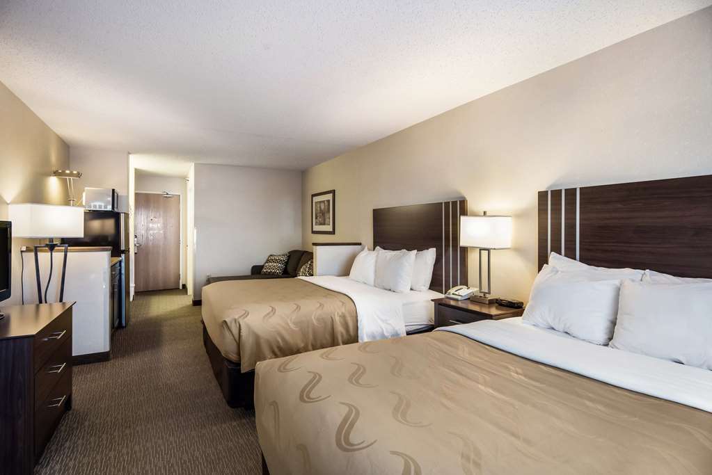Quality Inn & Suites Pueblo West - photo 15
