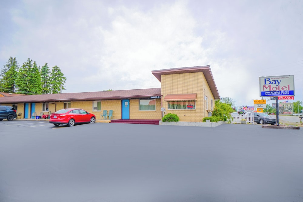 Bay Motel By Oyo Bay City - photo 26