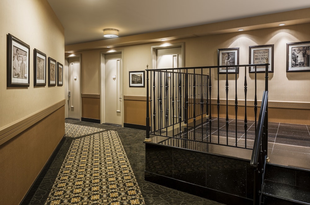 Opera House Hotel - photo 34