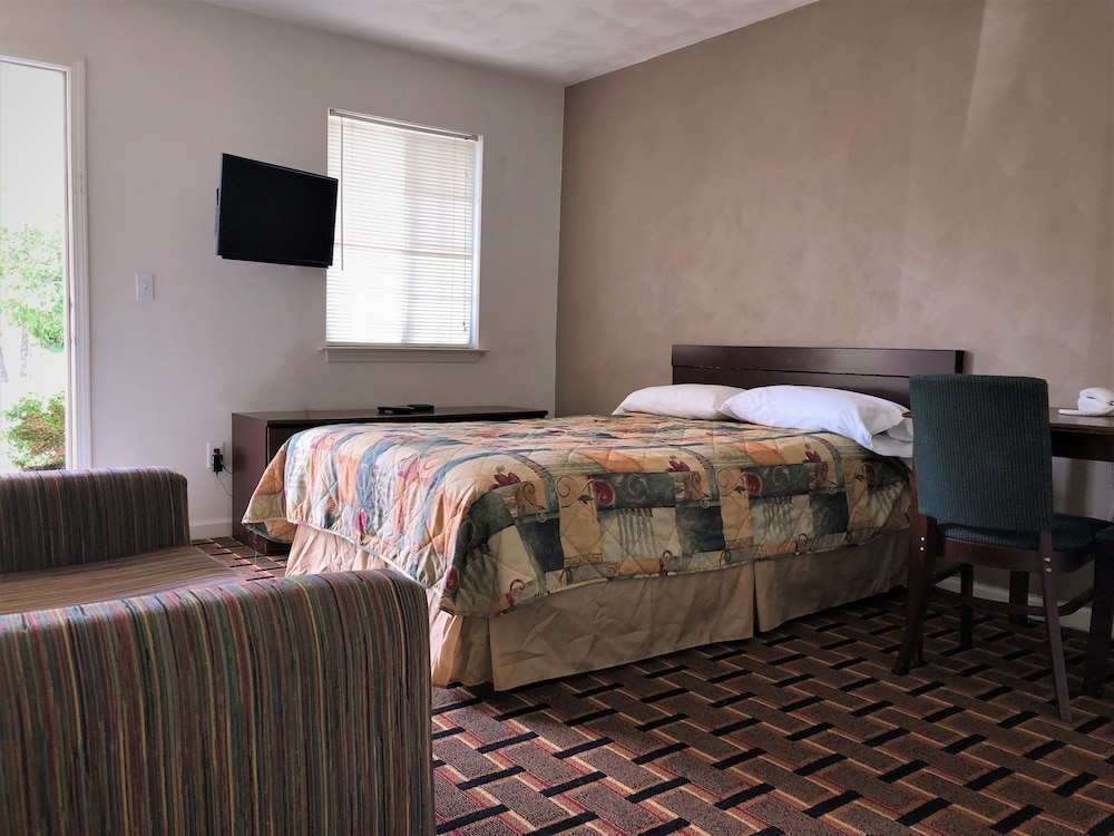 Affordable Suites Burlington - photo 8