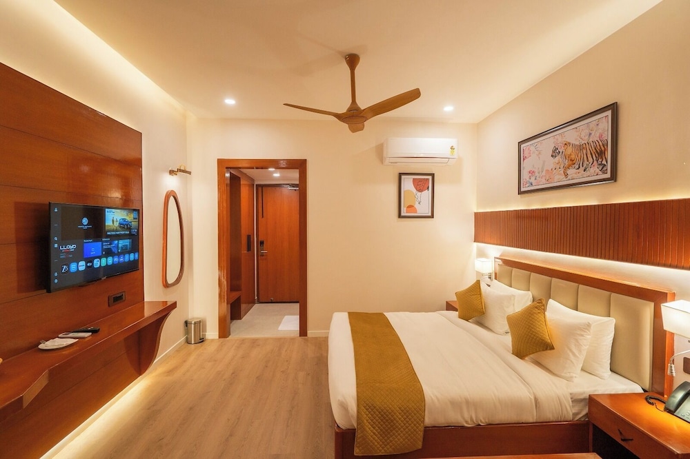 The Corbett Sapphire in Kaladhungi, India