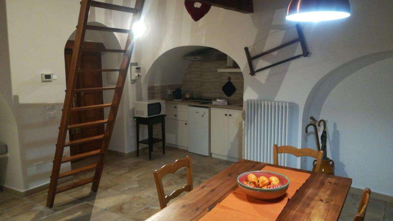 Trullo Al Vicoletto Al Civico 10 Civico 8 Civico 7 — Alberobello — photo 2