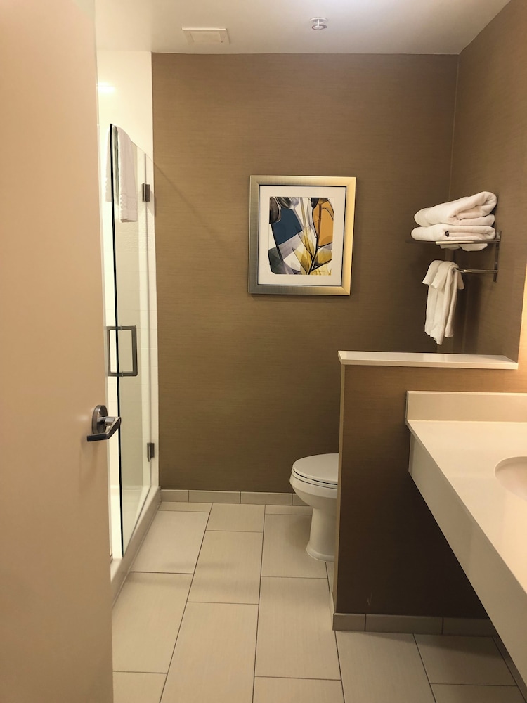 Fairfield Inn & Suites by Marriott Detroit Lakes - photo 30