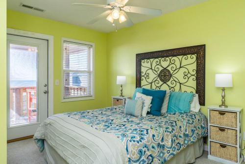 A Most Steller Place by Oak Island Accommodations - photo 15