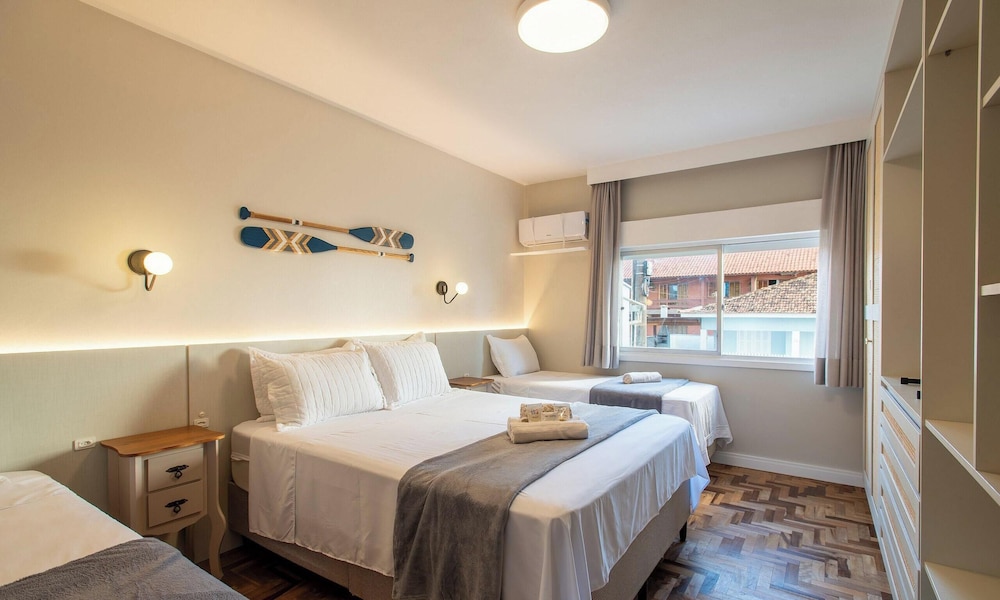 3 Bedroom Apartment 110 m From the Beach Emd0012