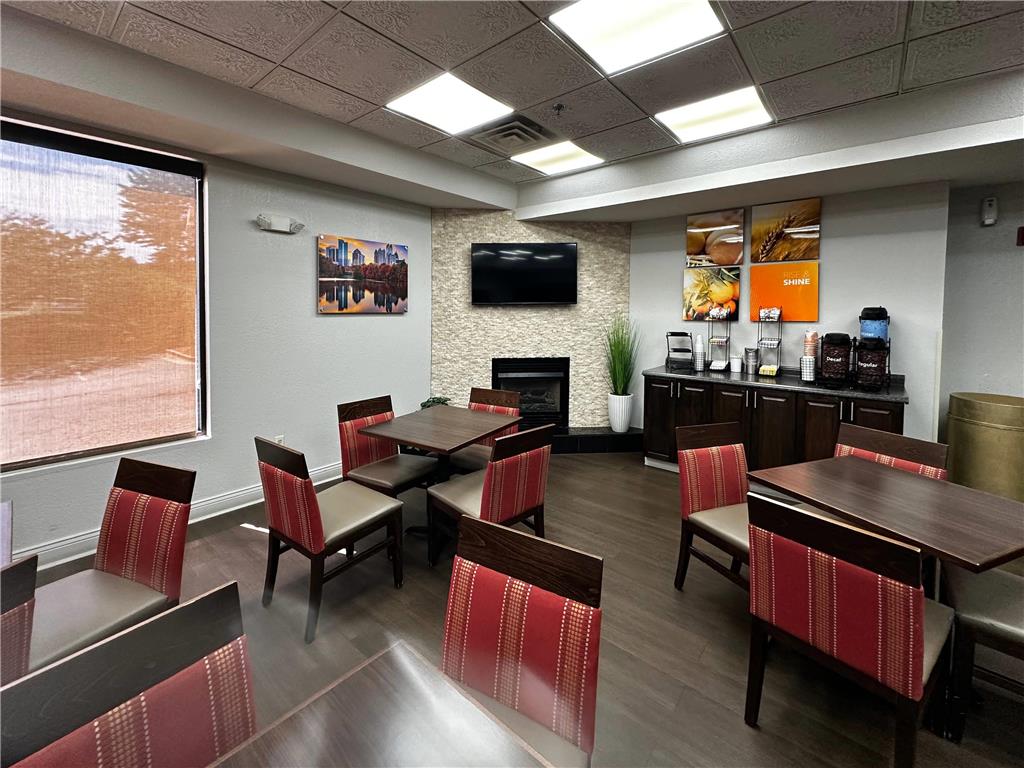 Comfort Inn & Suites Atlanta Smyrna - photo 40