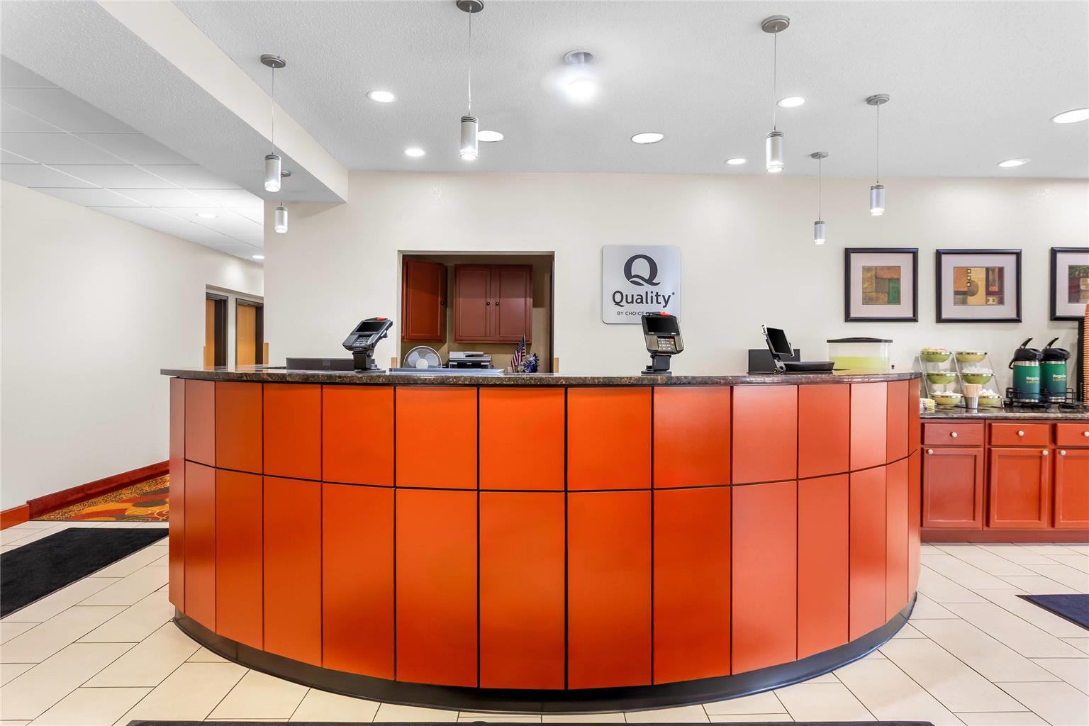 Quality Inn Near Interstate I94 - photo 4