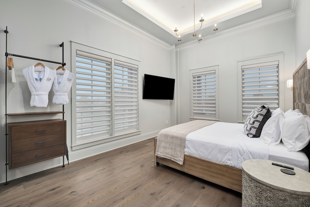 The Flying Fifty a Luxury Boutique Hotel - photo 11