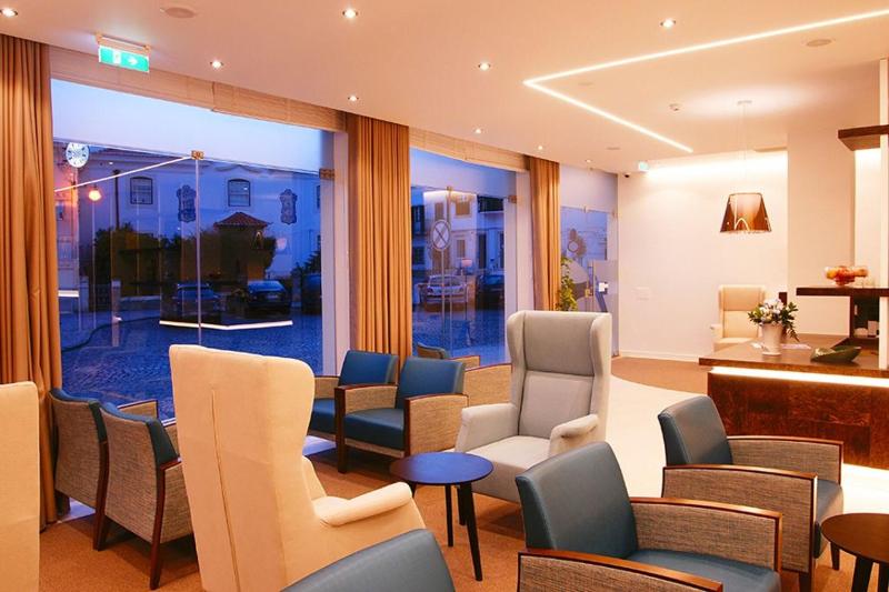 Pensao Concha Residencial - carbon neutral hotel in Sao Martinho Do Porto