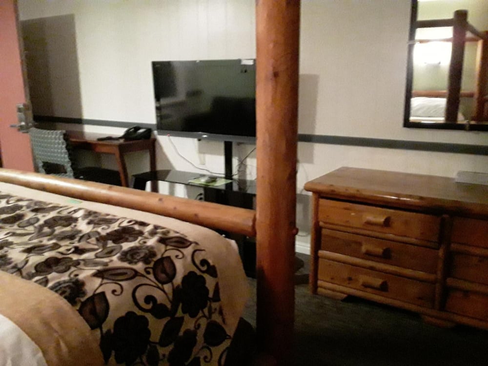 Sage Motel - photo 13