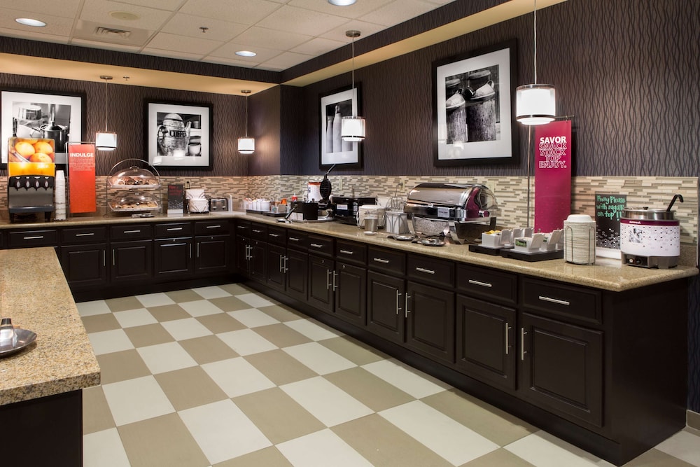 Hampton Inn by Hilton Troy - photo 27