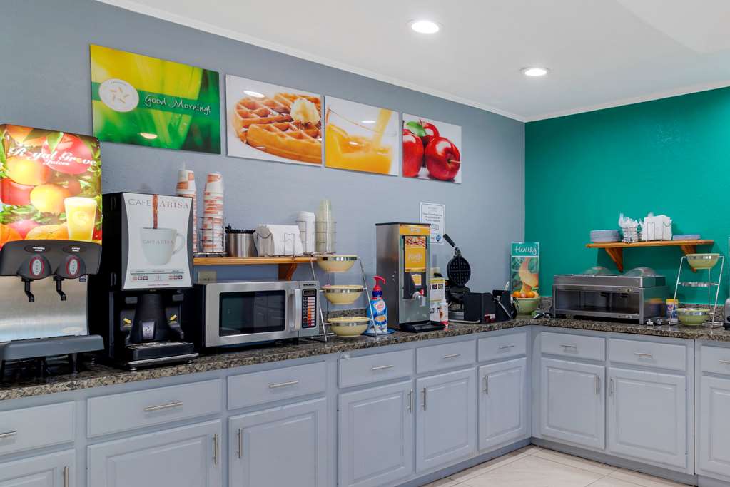Quality Inn Newnan Atlanta South - photo 29