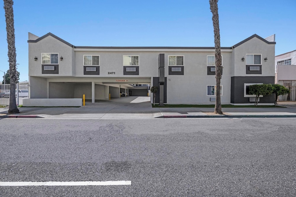 Hyland Inn Long Beach - photo 10