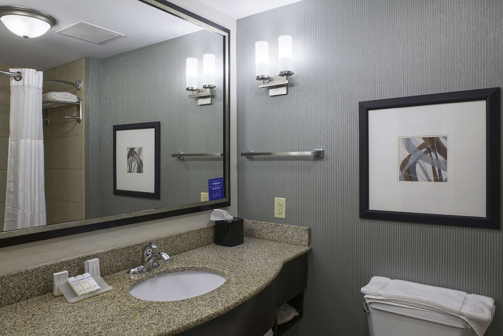 Hilton Garden Inn Jonesboro - photo 23