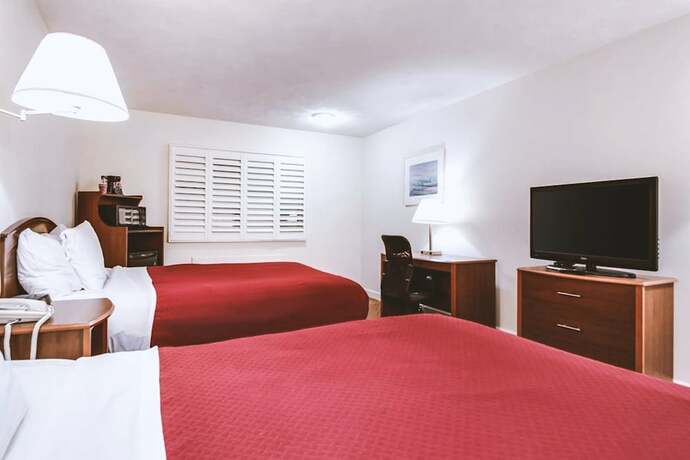 Sky Palace Inn & Suites Mccook - photo 15