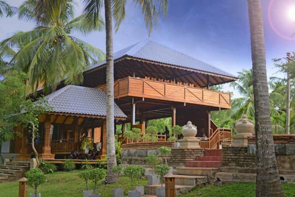 Crown Monarch Diyamankada Nature Resort in Anuradhapura, Sri Lanka