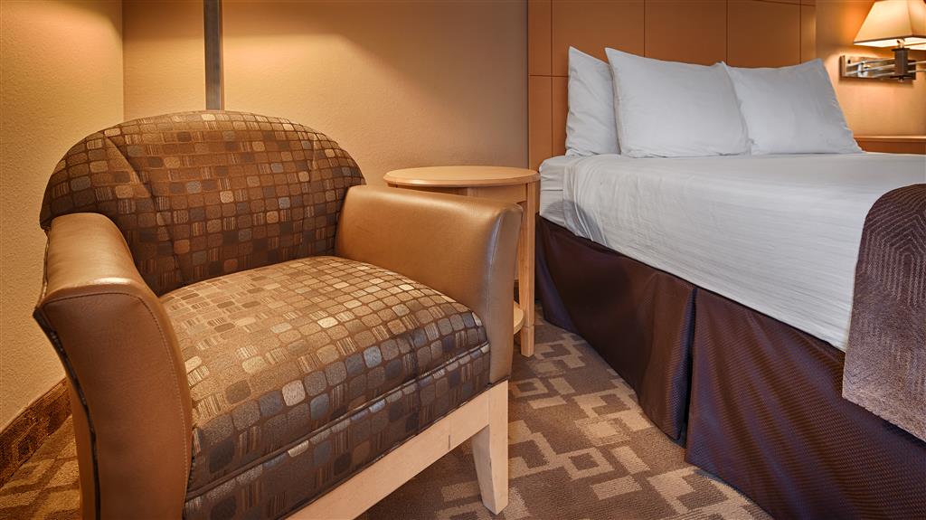 SureStay Plus Hotel by Best Western Roanoke Rapids I 95 - photo 23
