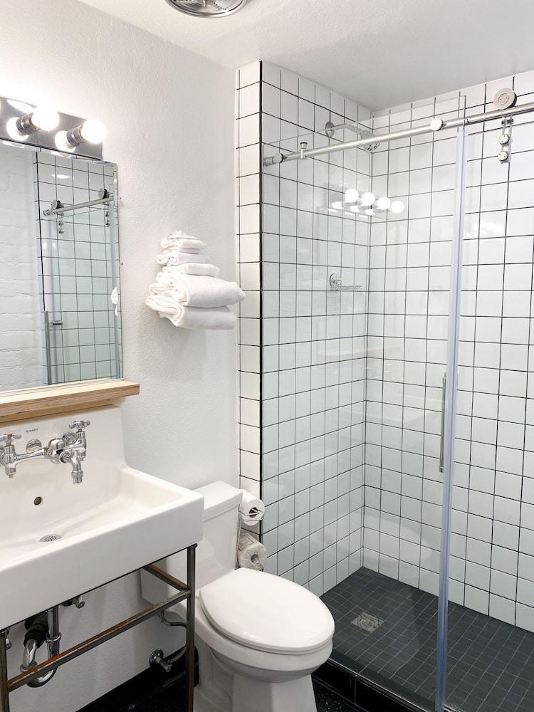 Hotel Corvallis - photo 40