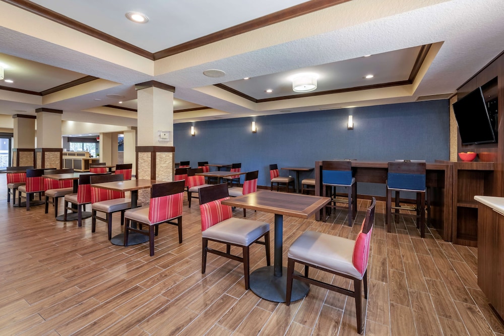 Best Western Plus Orlando East UCF Area - photo 18
