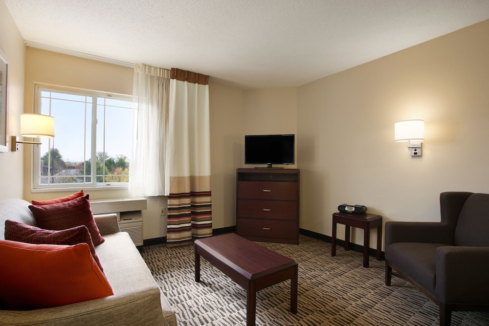 Mainstay Suites Hartford Meriden - photo 19