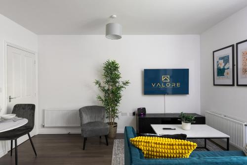 Central 1 Bed perfect for you By Valore Property Services — 4-Star Luxury Hotel in Milton Keynes, United Kingdom