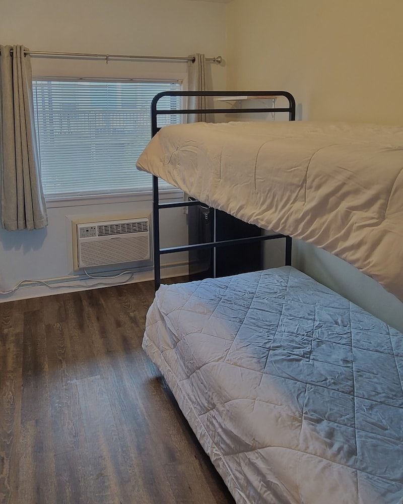 Hotel on Magnolia East - photo 3