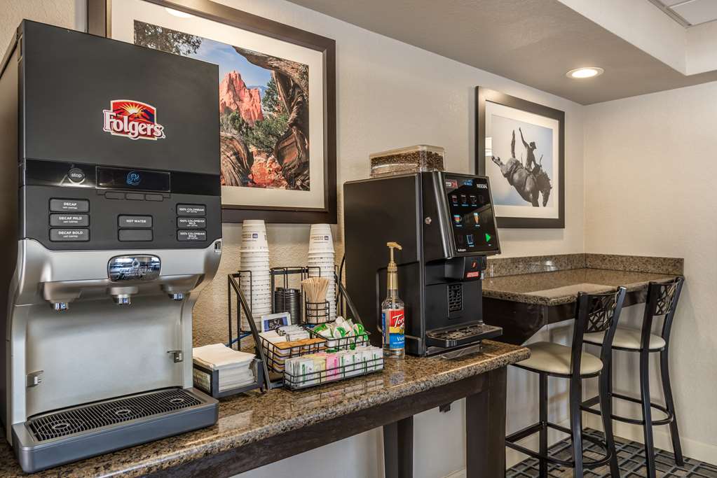 Best Western Plus Peak Vista Inn & Suites - photo 46