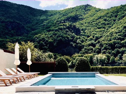 Renaissancehof Wieser Wachau — 4-Star Luxury Hotel in Weissenkirchen In Der Wachau, Austria