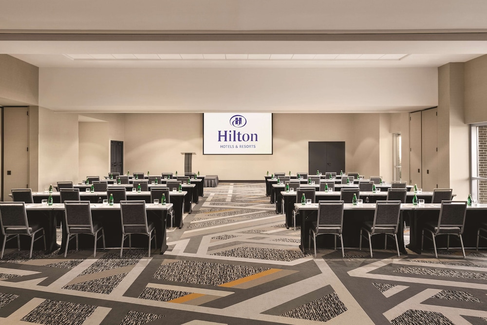 Hilton Knoxville Airport - photo 54