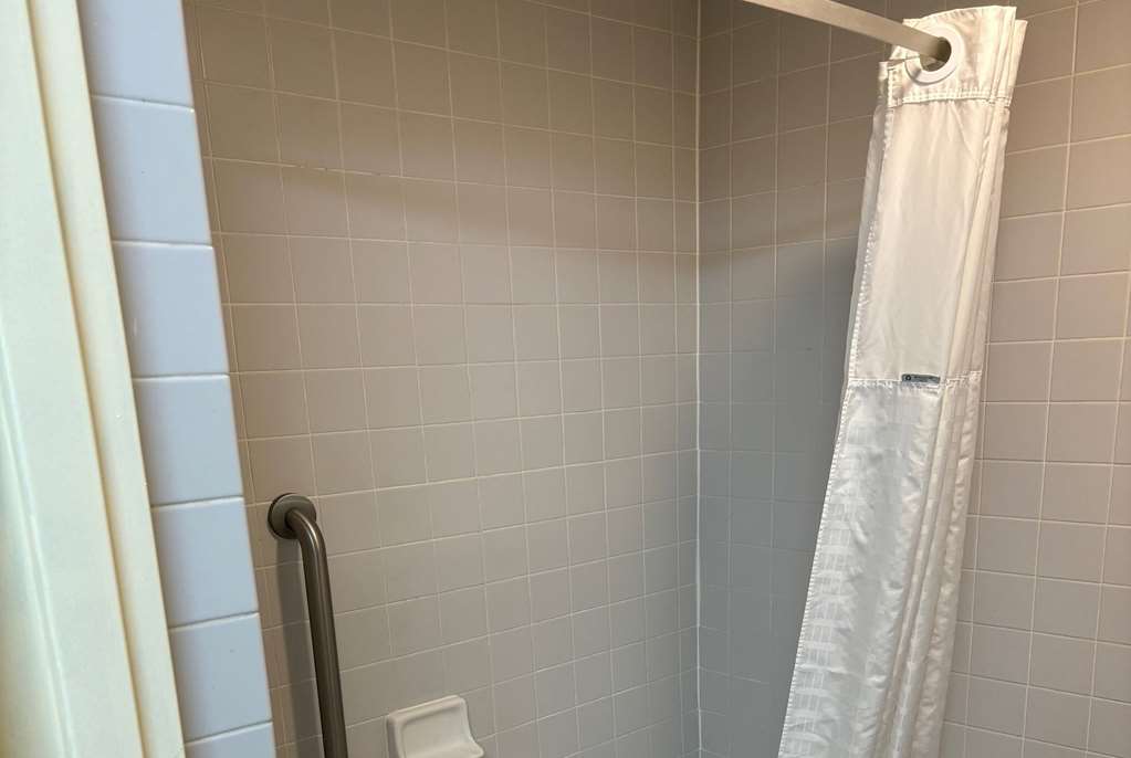 Baymont by Wyndham Johnson City - photo 22