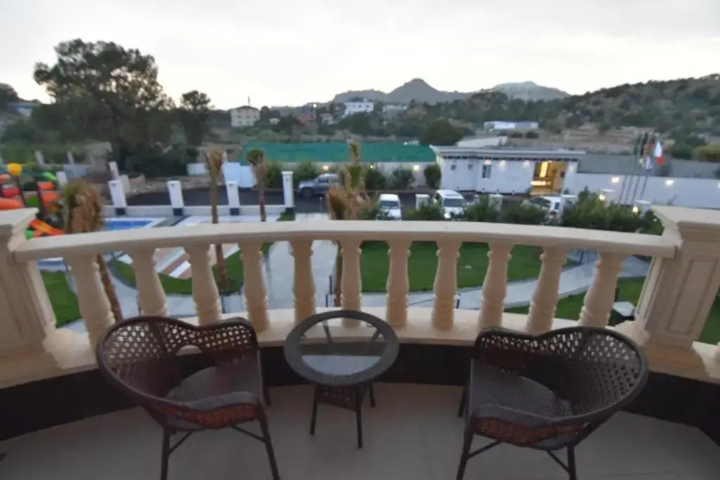 Golden White Al Shifa Hotel in Ta'if, Saudi Arabia