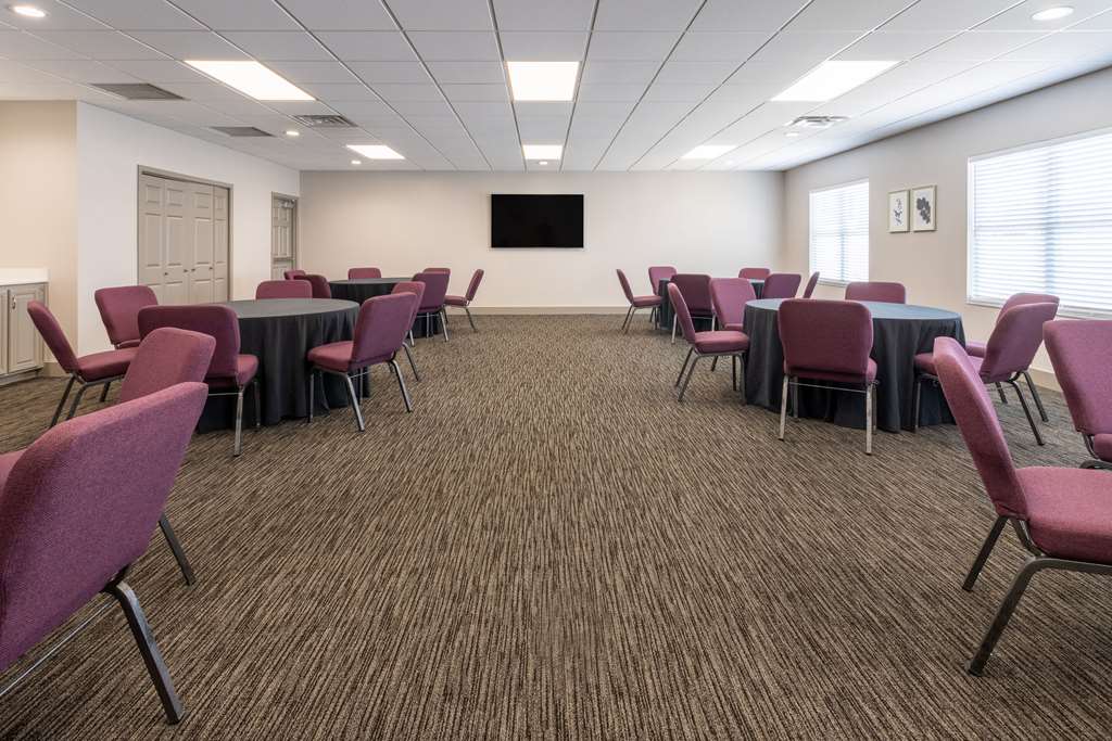 Country Inn & Suites by Radisson Valdosta GA - photo 25