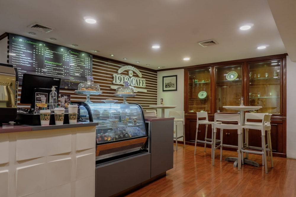 Cafe