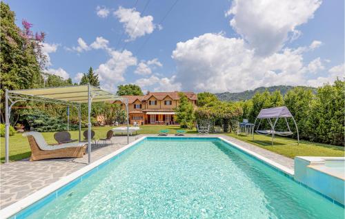 Gorgeous Home In Massarosa Lu — 4-Star Luxury Hotel in Piano Di Mommio, Italy