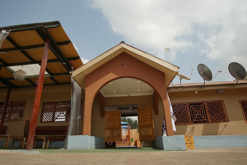New Orleans Hotel — hotel in Kumasi