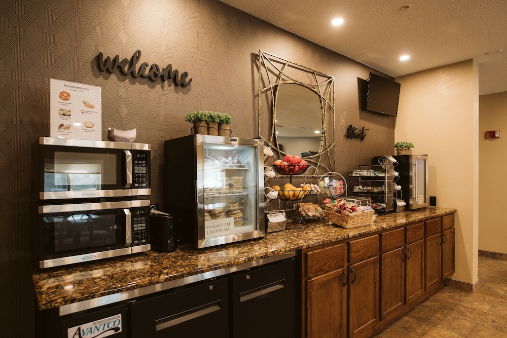 EverSpring Suites - photo 28