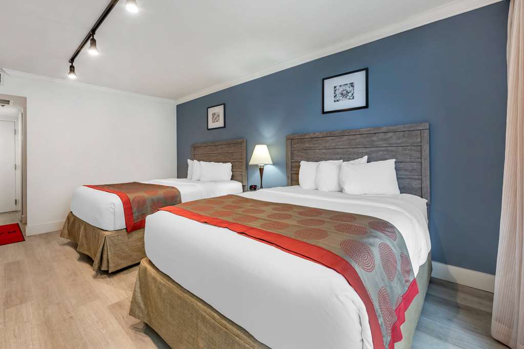 Ramada Plaza by Wyndham Marco Polo Beach Resort - photo 31