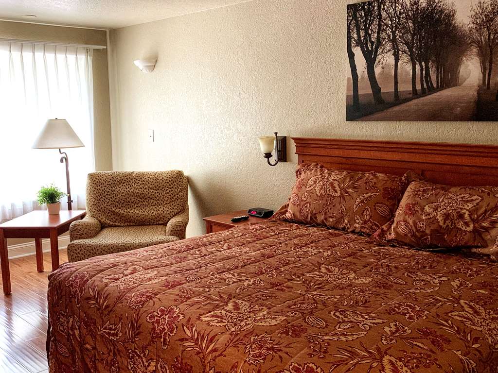 Stratford Inn - photo 15