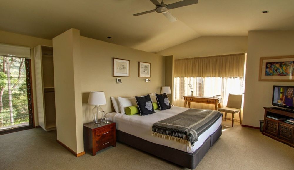 Peppers Ruffles Retreat and Spa — 5-Star Luxury Hotel in Willow Vale, Australia