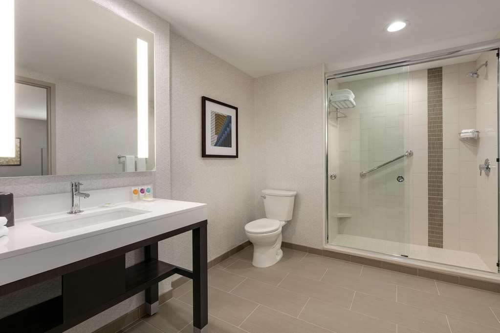 Hyatt Place Fort Lee George Washington Bridge - photo 35