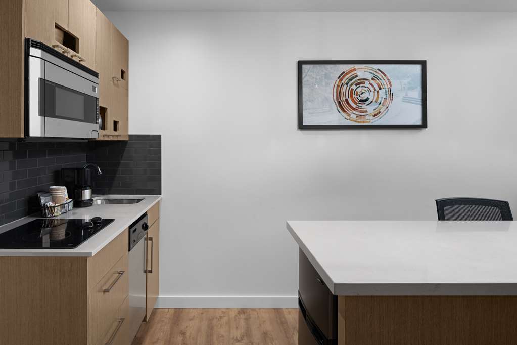 Hyatt House Raleigh North Hills - photo 11