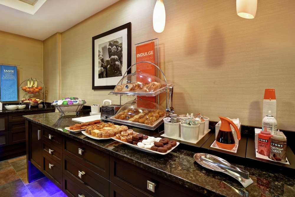 Hampton Inn & Suites Detroit Canton - photo 70