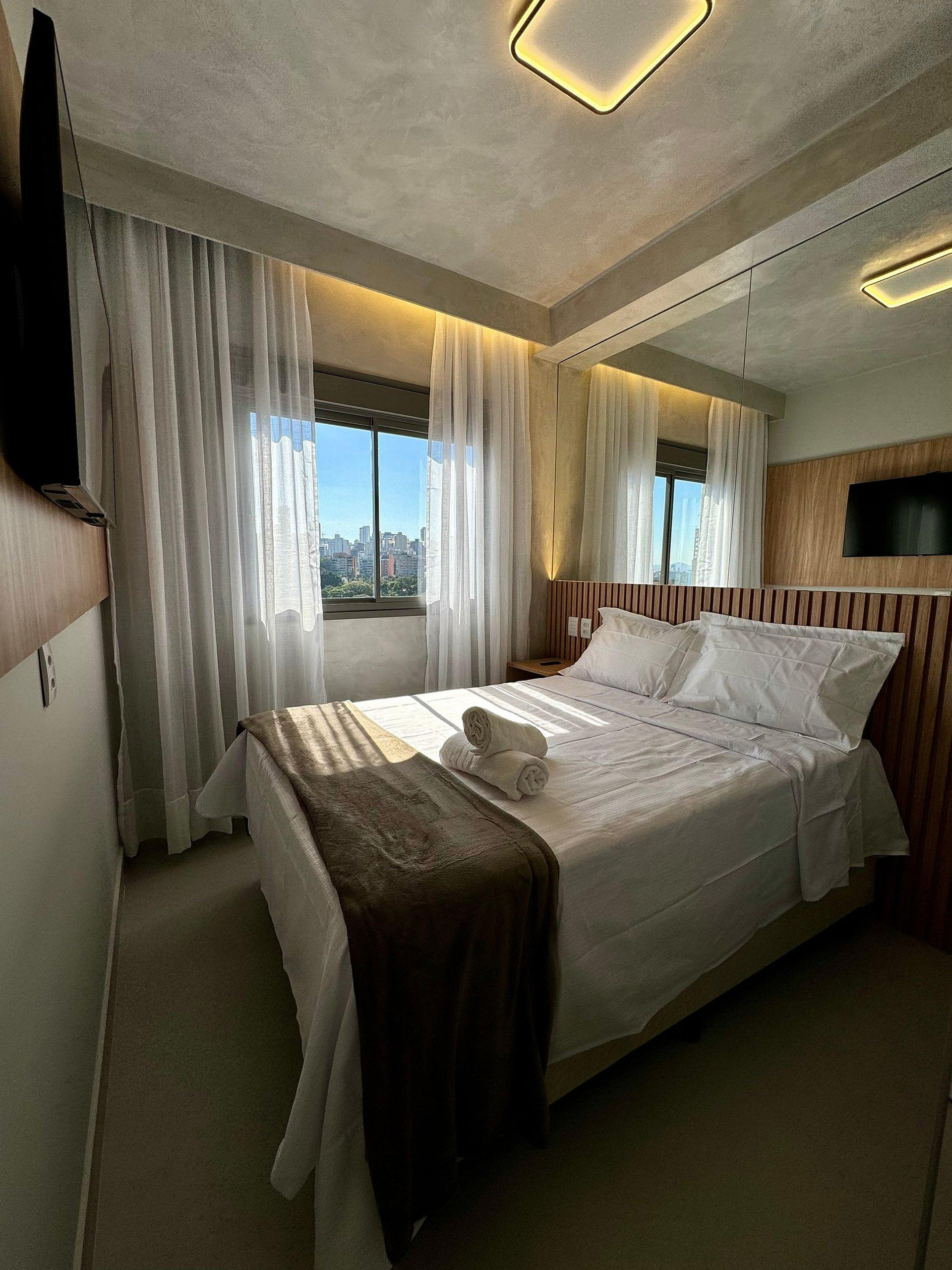 F601 Studio Novo na Faria Lima 700mts do metro — hotel in Pinheiros