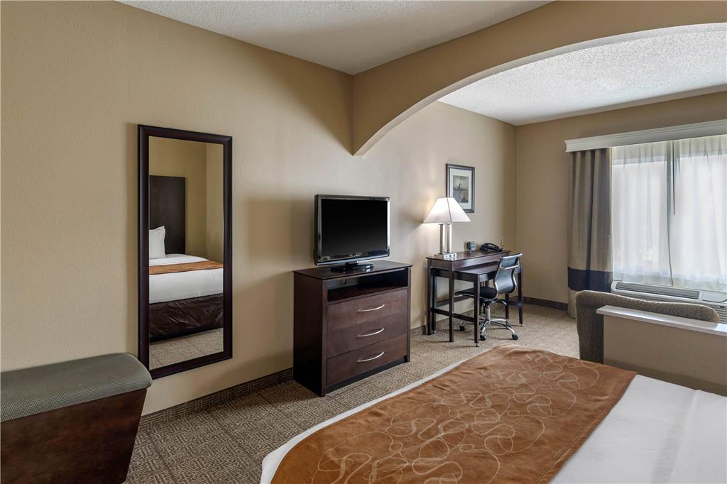 Comfort Suites The Colony Plano West - photo 27