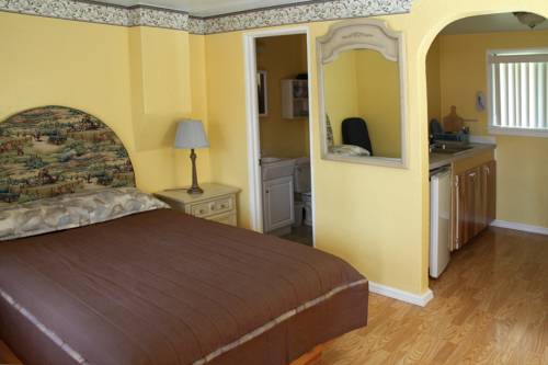 Buona Sera Inn - photo 4