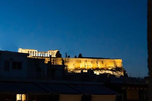 Book Homes Athens Attic Side Acropolis View — 4-Star Luxury Hotel in Athens, Greece
